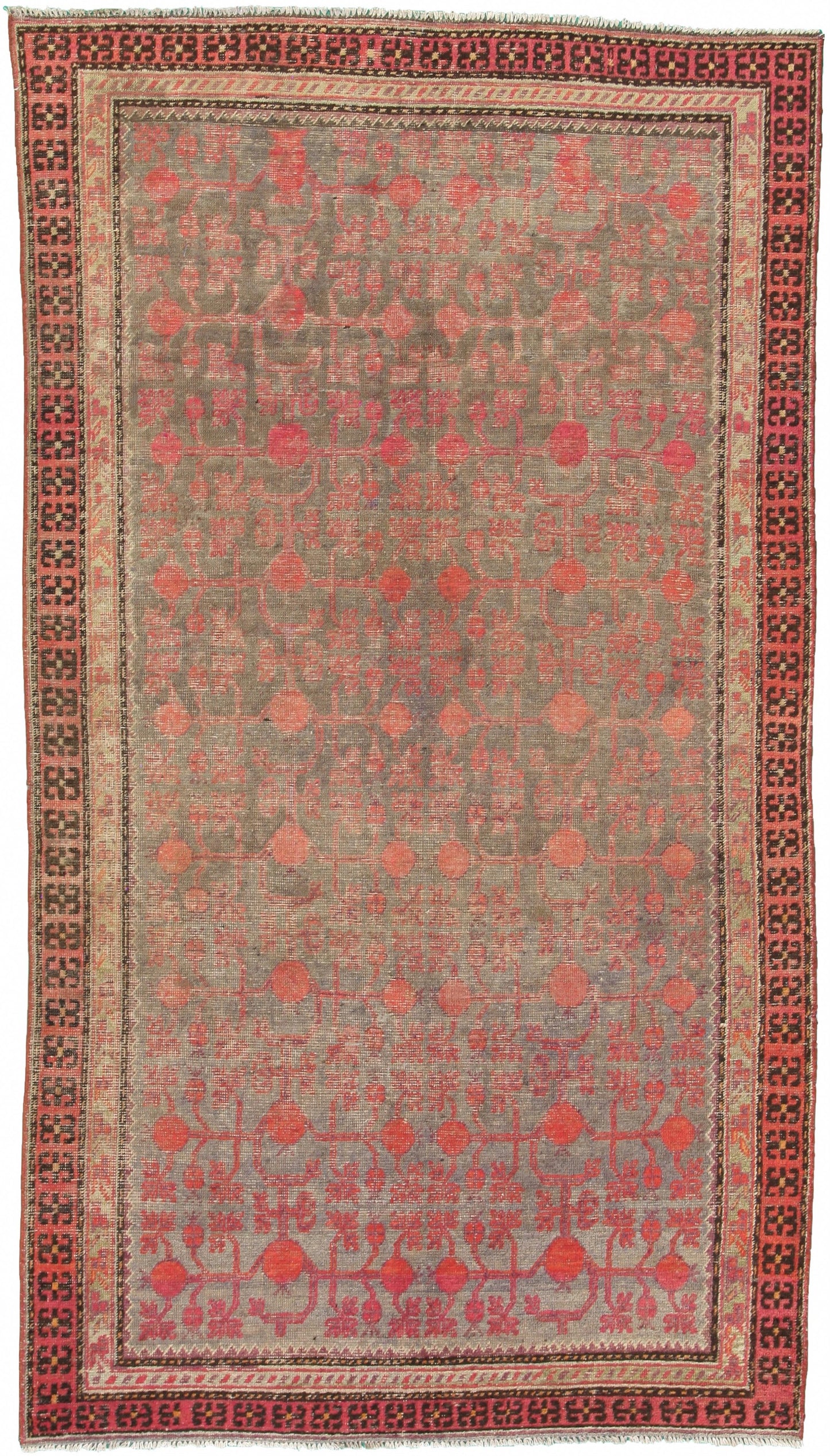 AORug#18730 size. 5' 00" x 9' 02"
