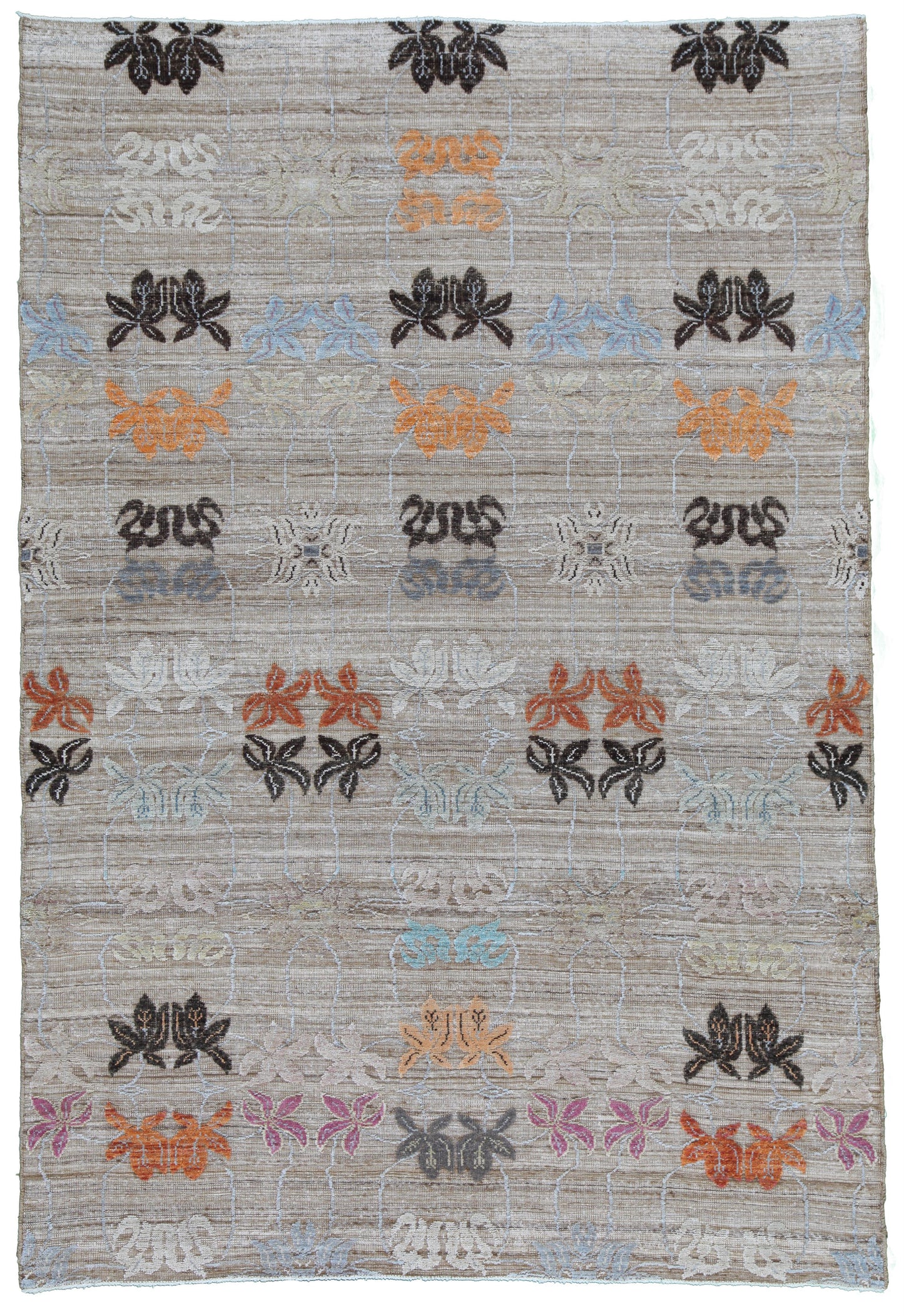 AORug#9051 size. 6' 00" x 8' 10"