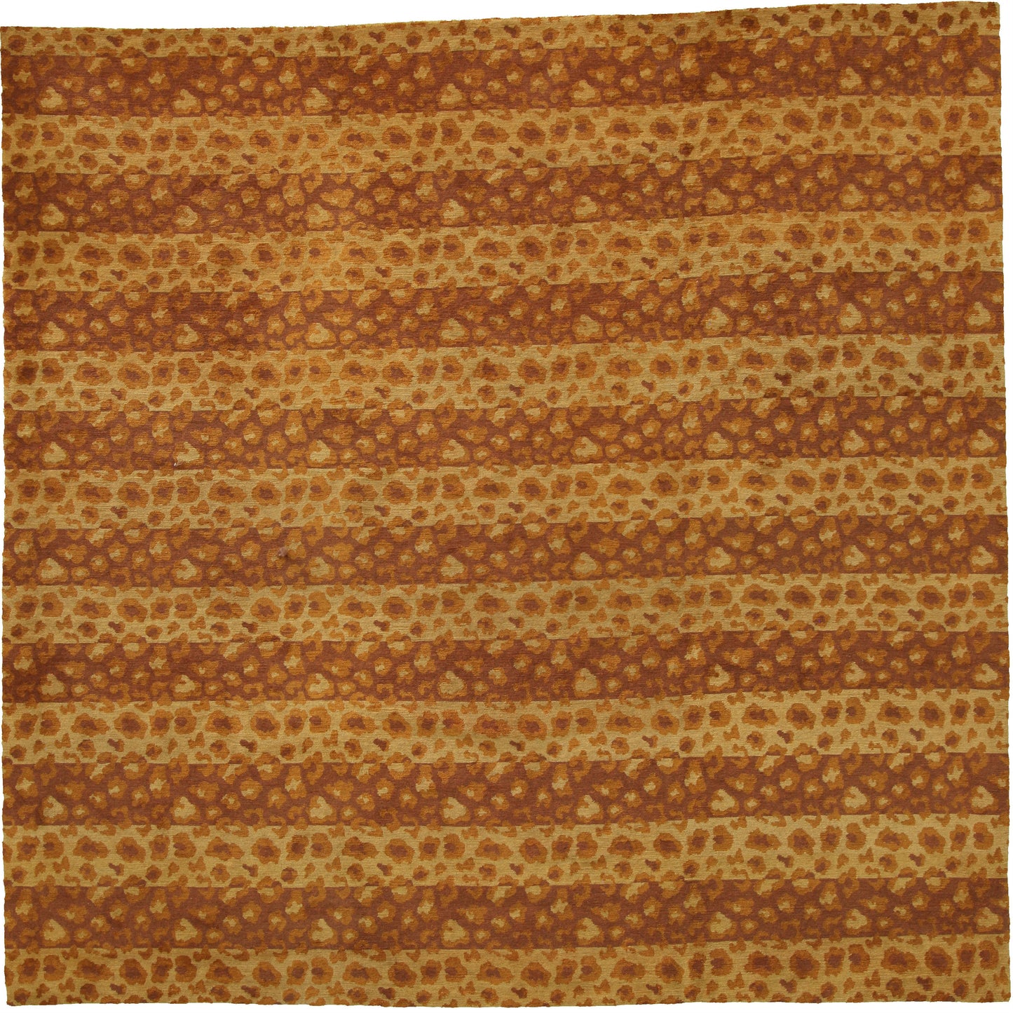 AORug#15393 size. 8' 10" x 8' 10"