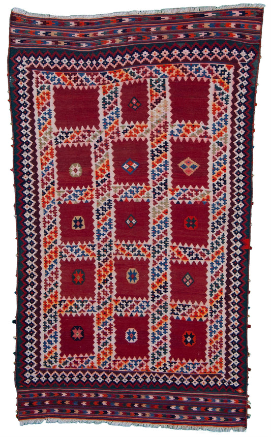 AORug#8774 size. 4' 04" x 7' 08"