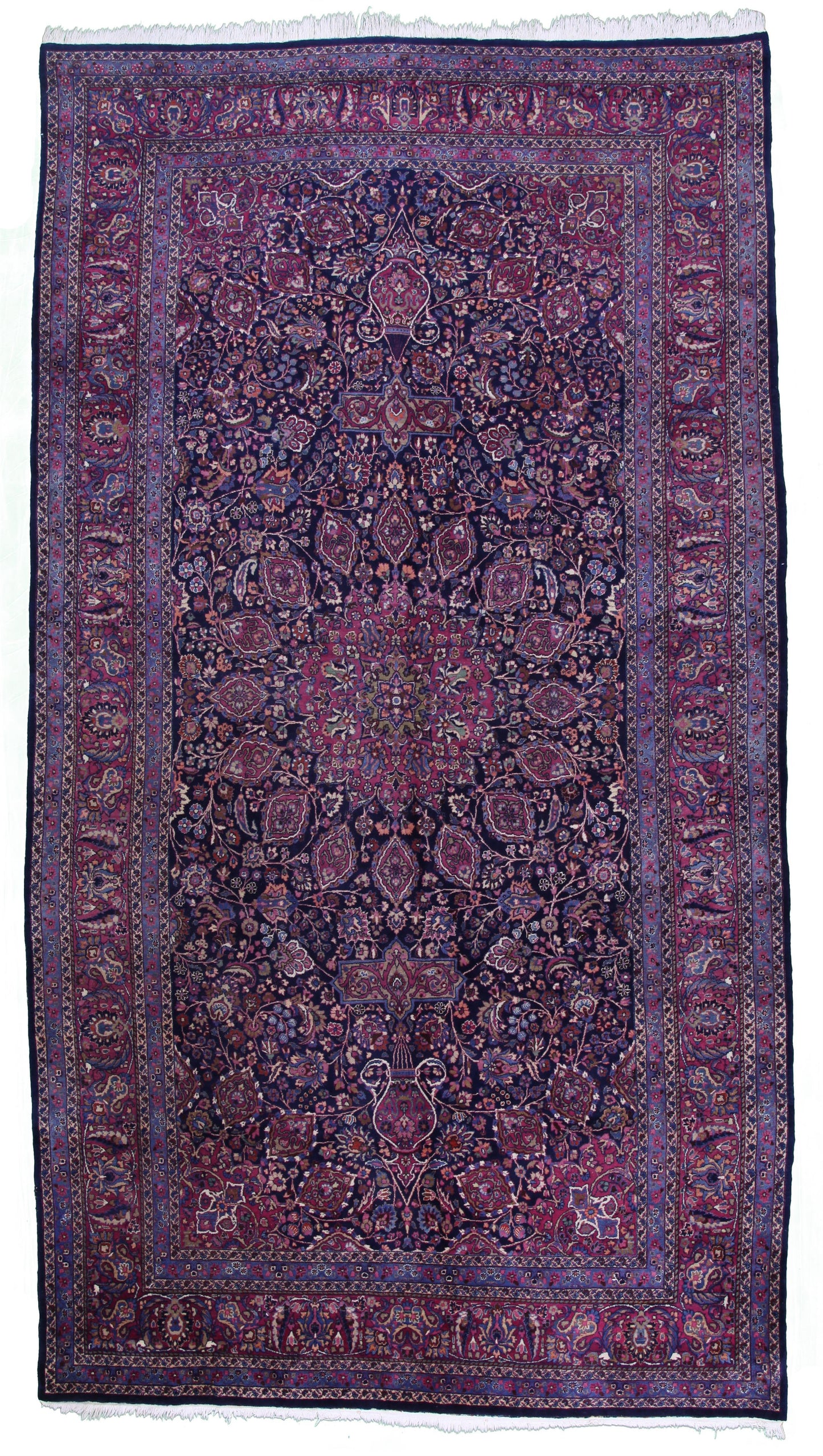 AORug#13779 size. 8' 10" x 16' 03"