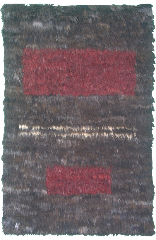 AORug#8601 size. 3' 11" x 5' 11"