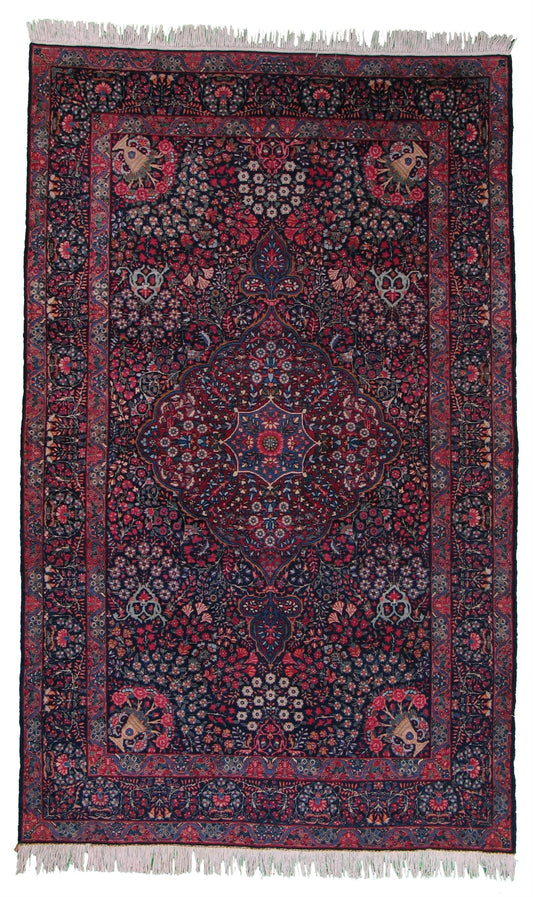 AORug#4078 size. 4' 07" x 7' 07"