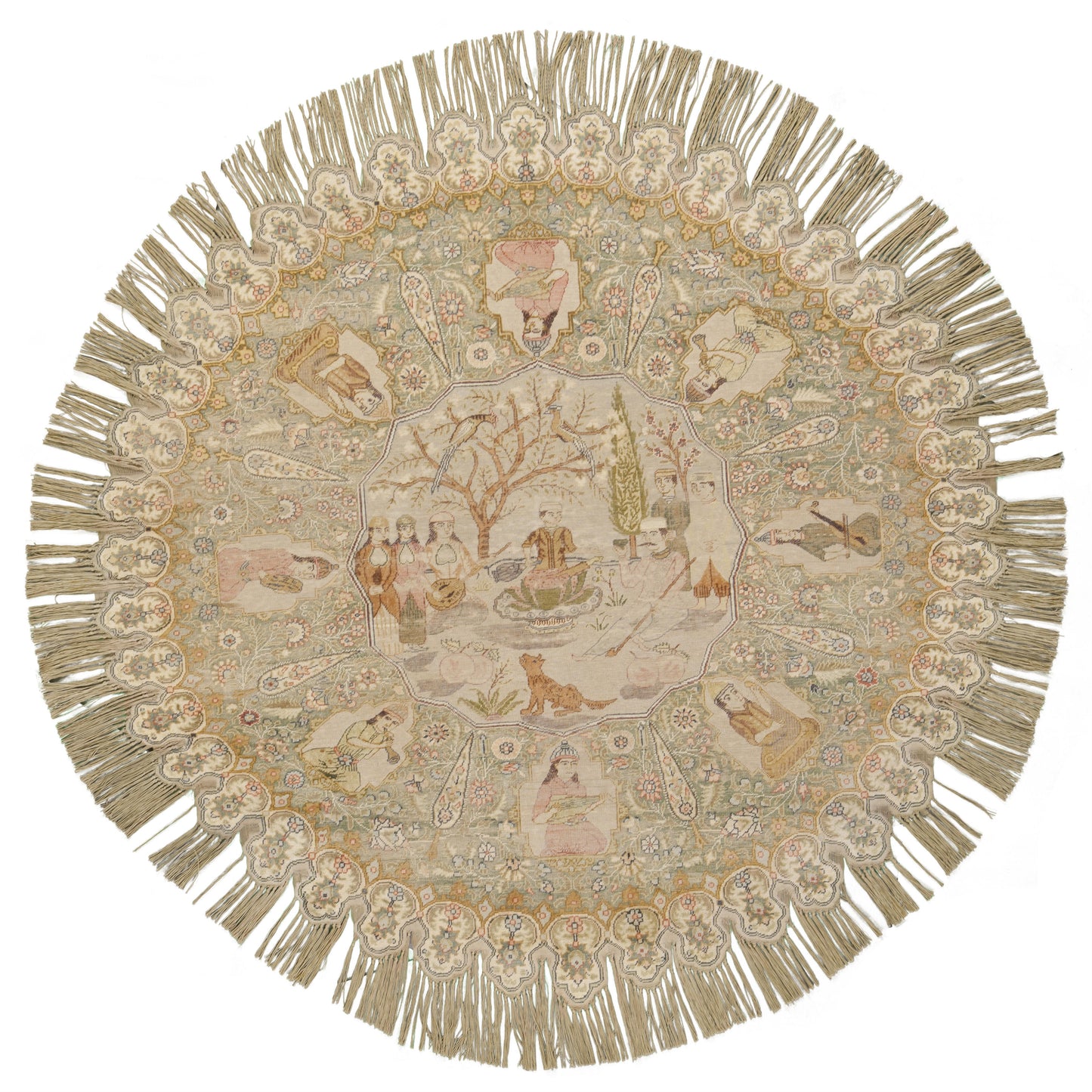 AORug#8231 size. 4' 10" x 4' 10"