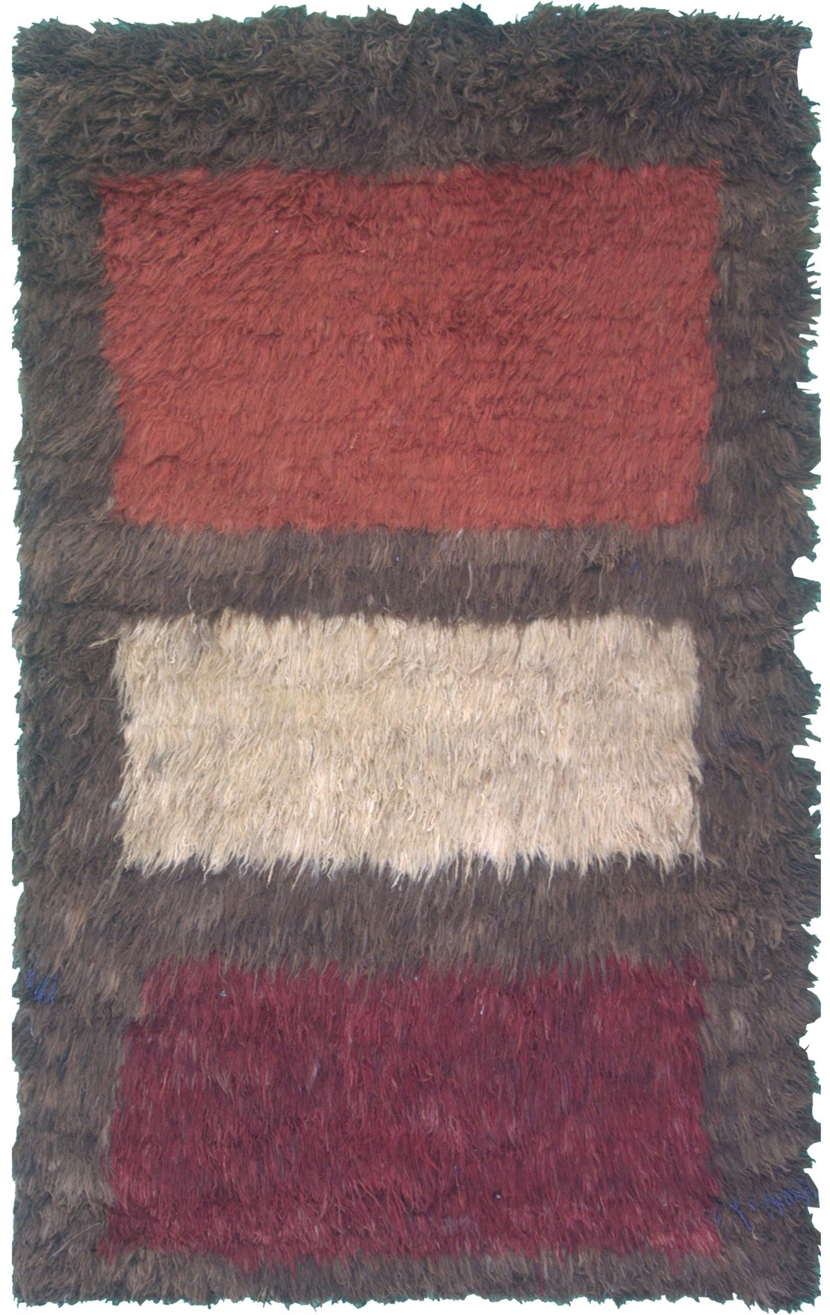 AORug#8592 size. 3' 03" x 5' 07"