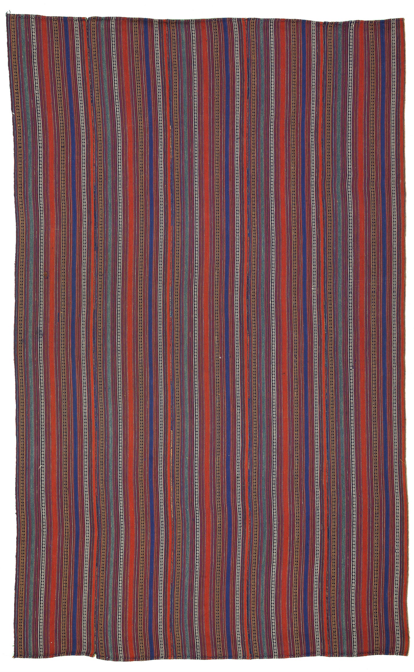 AORug#8140 size. 5' 02" x 8' 05"
