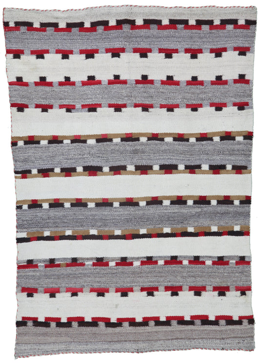 AORug#2718 size. 4' 00" x 5' 09"