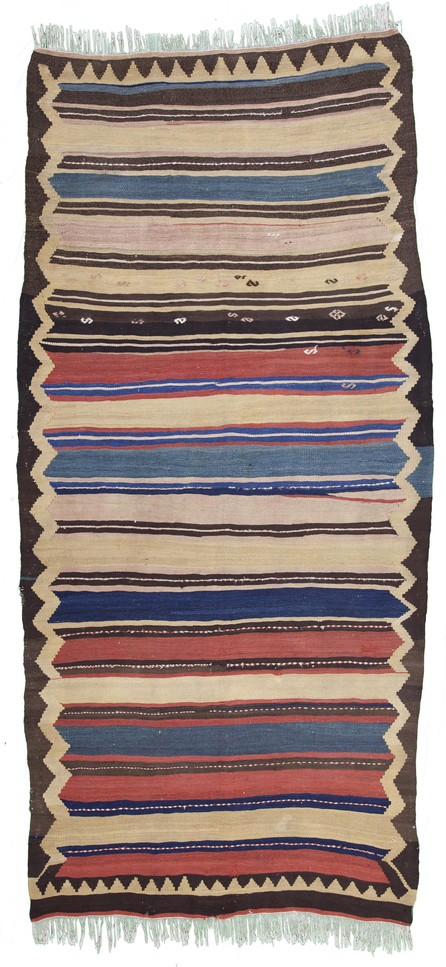 AORug#5255 size. 5' 06" x 11' 06"