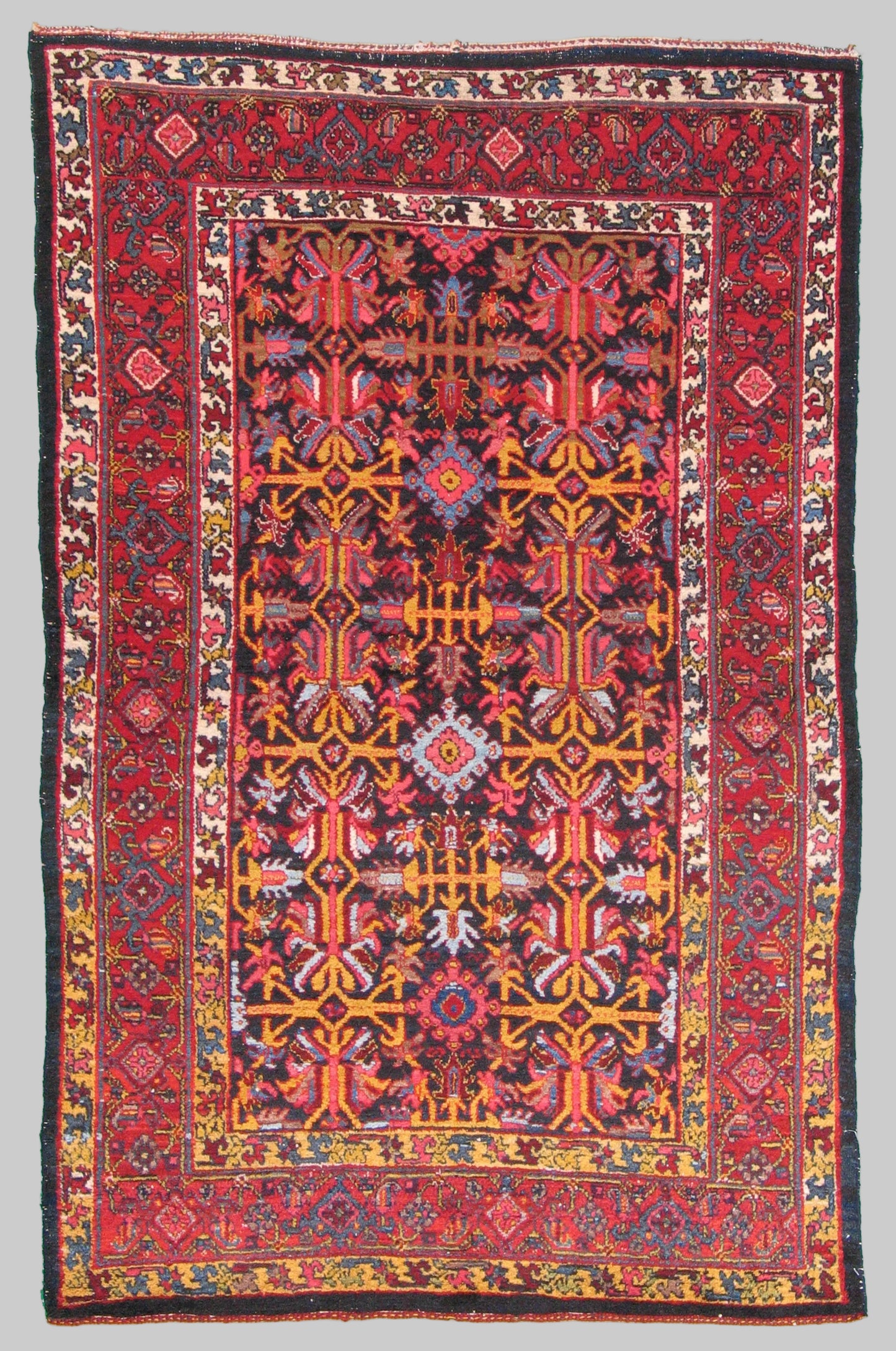 AORug#3960 size. 4' 06" x 7' 00"