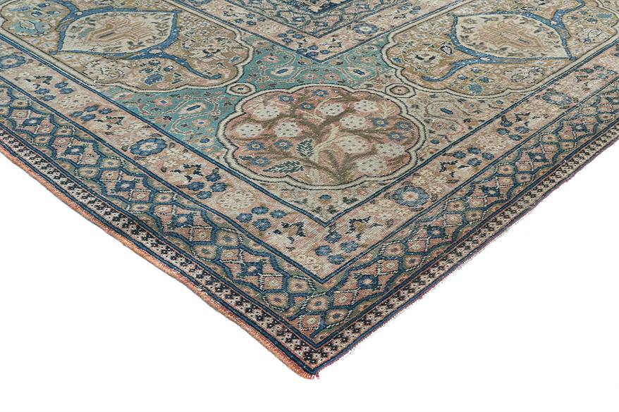 AORug#13208 size. 15' 02" x 21' 10"
