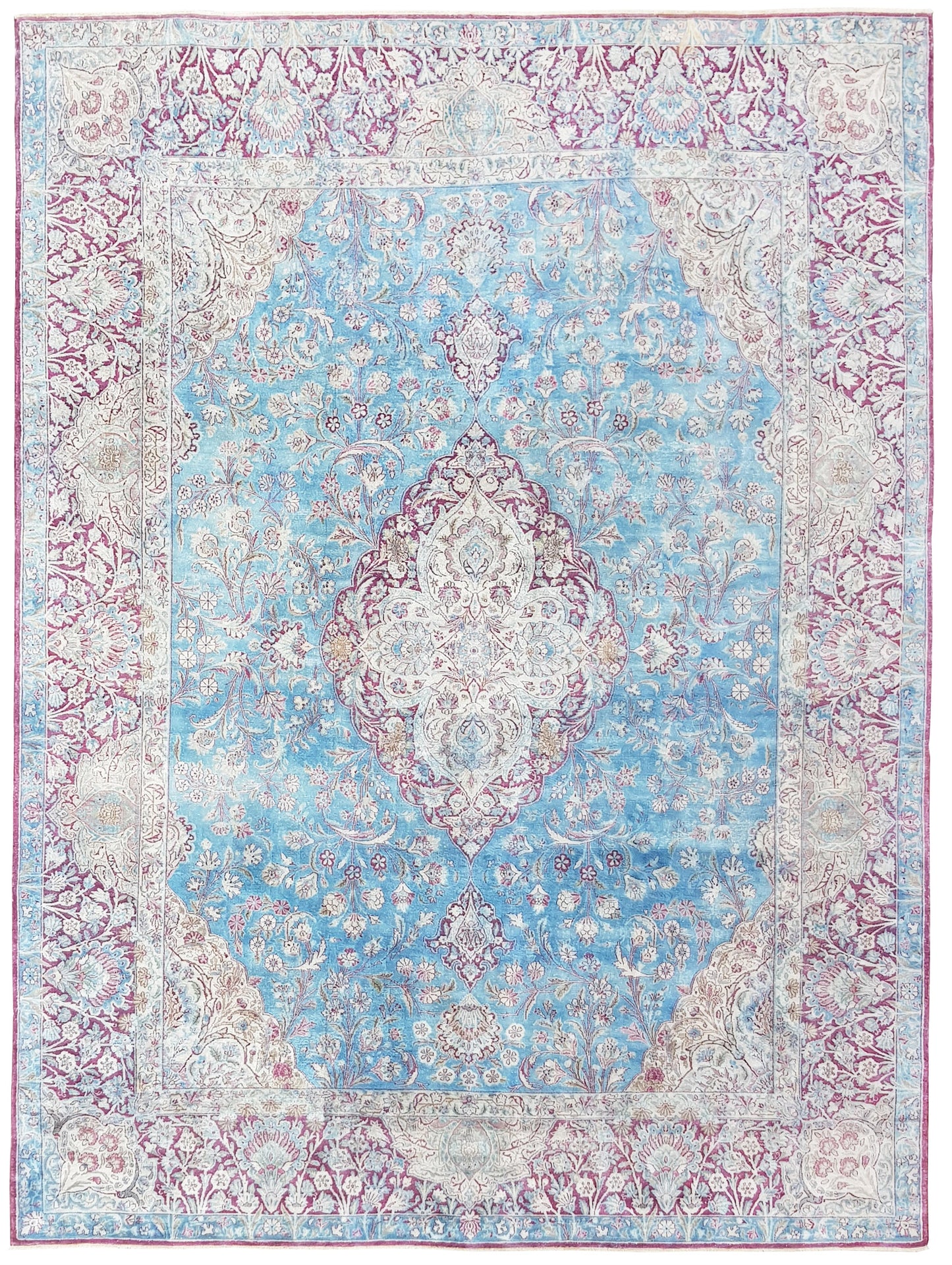 AORug#9522 size. 9' 06" x 12' 11"