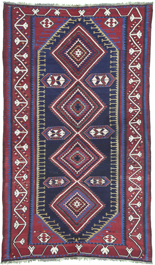 AORug#5130 size. 6' 01" x 9' 06"