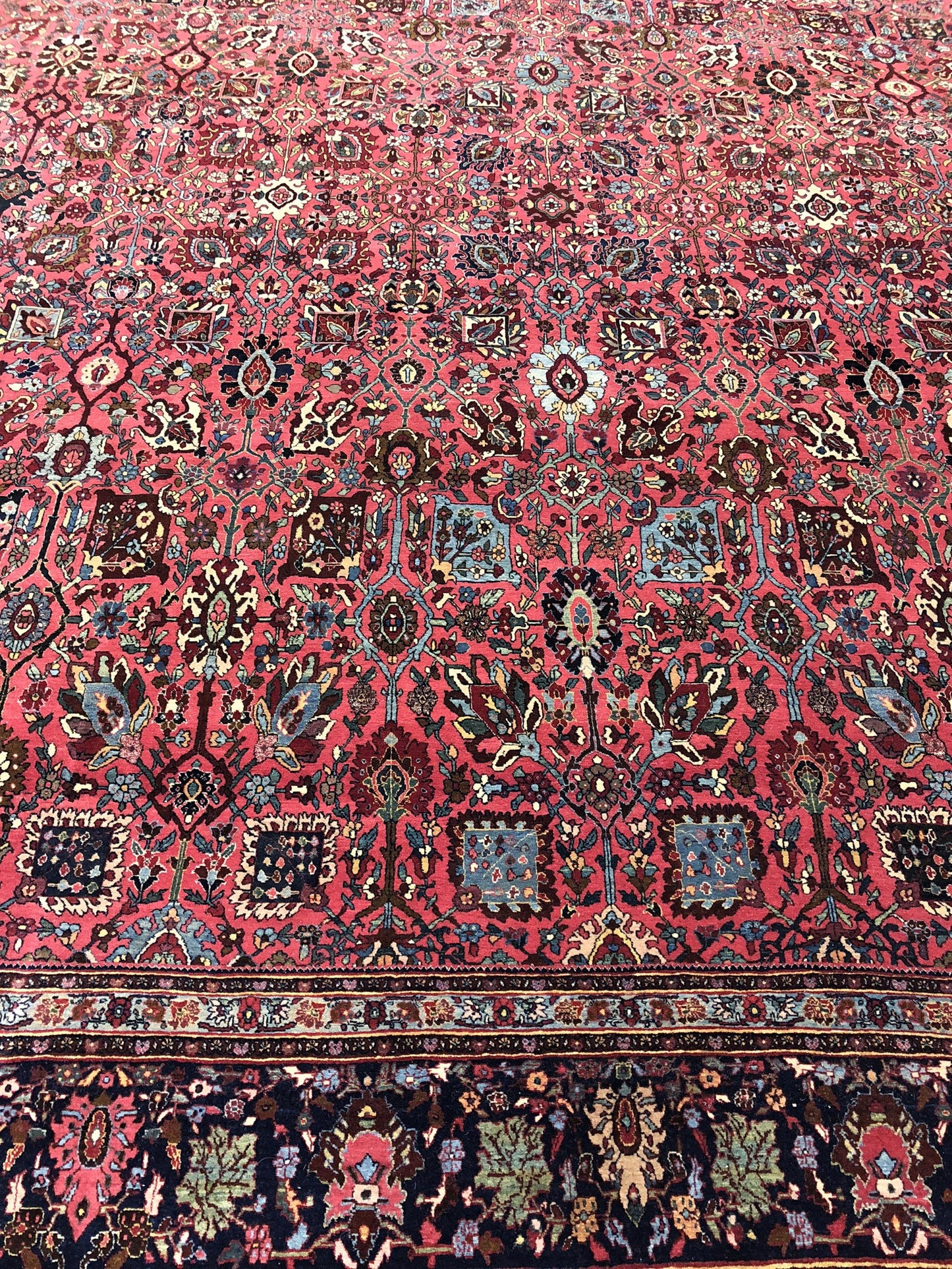 AORug#1387 size. 13' 09" x 21' 08"