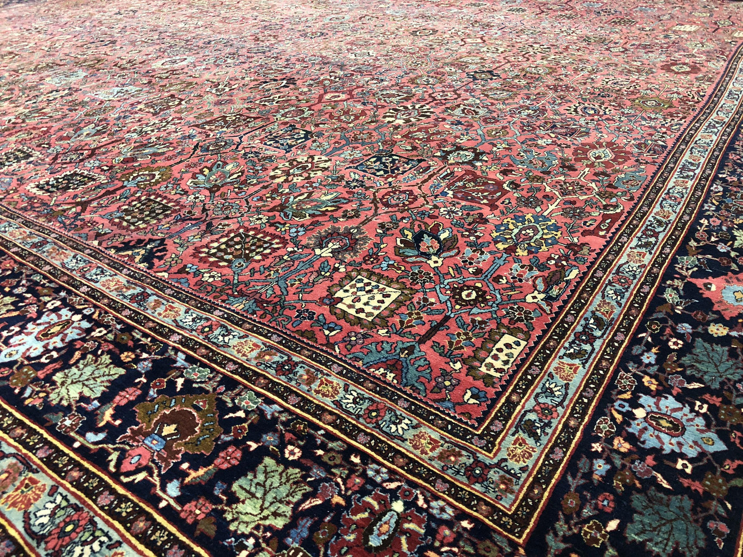 AORug#1387 size. 13' 09" x 21' 08"
