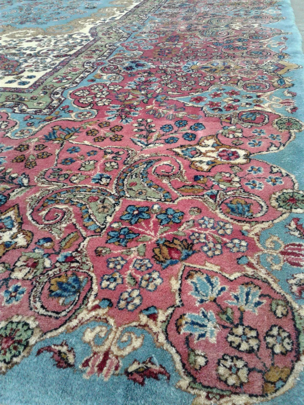 AORug#8208 size. 12' 00" x 22' 05"