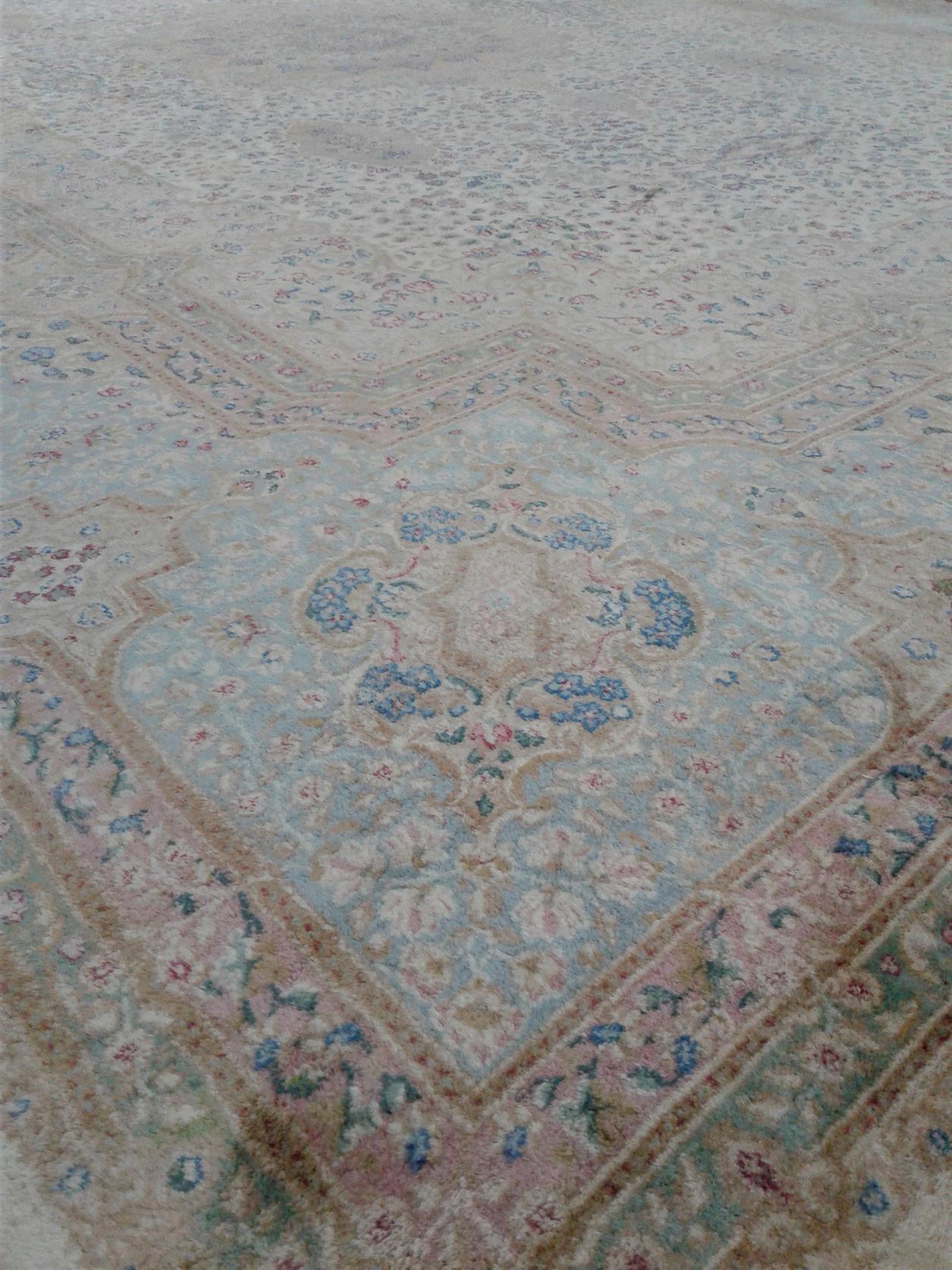 AORug#7837 size. 13' 09" x 19' 09"