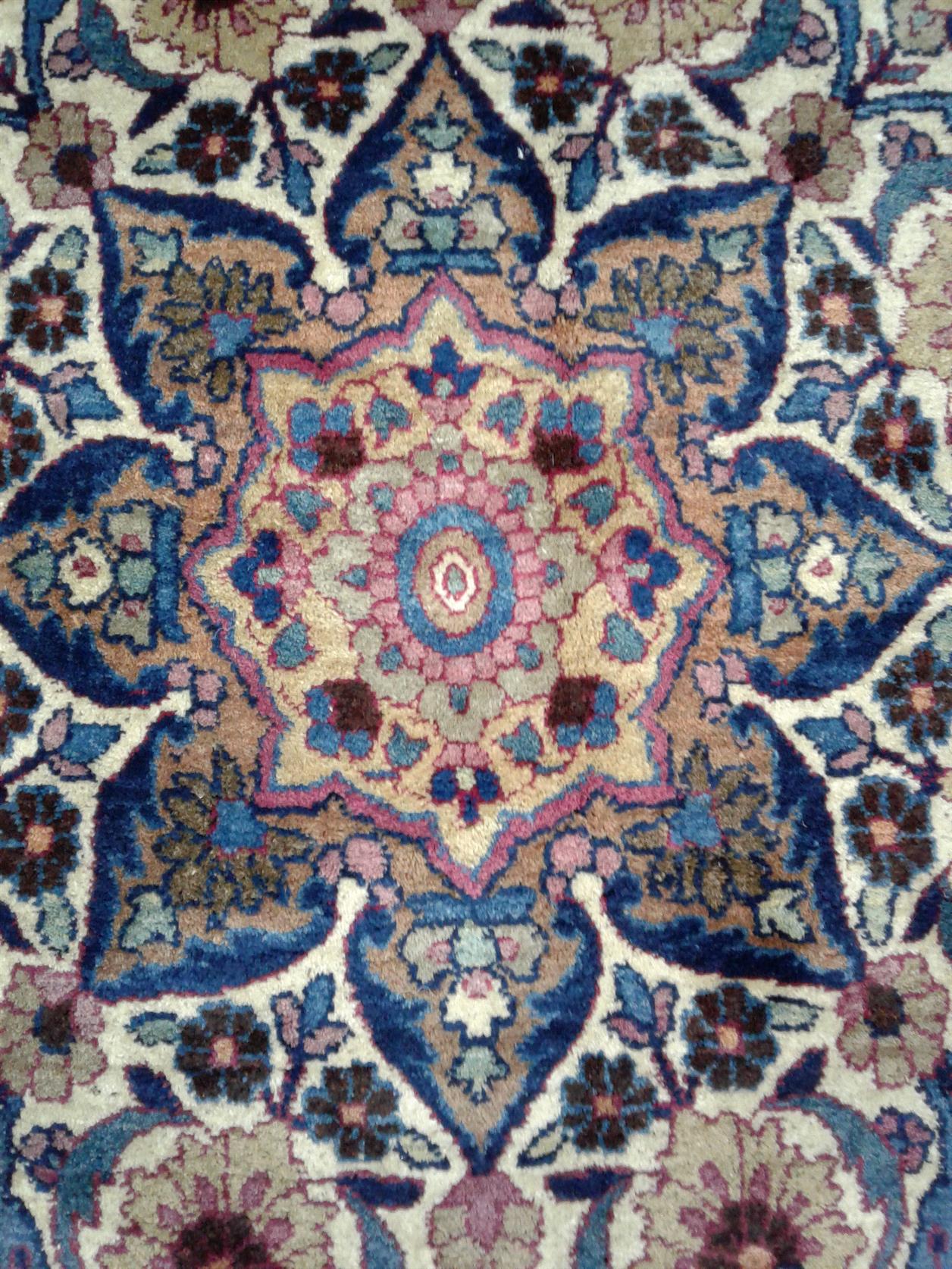 AORug#10165 size. 11' 07" x 20' 02"