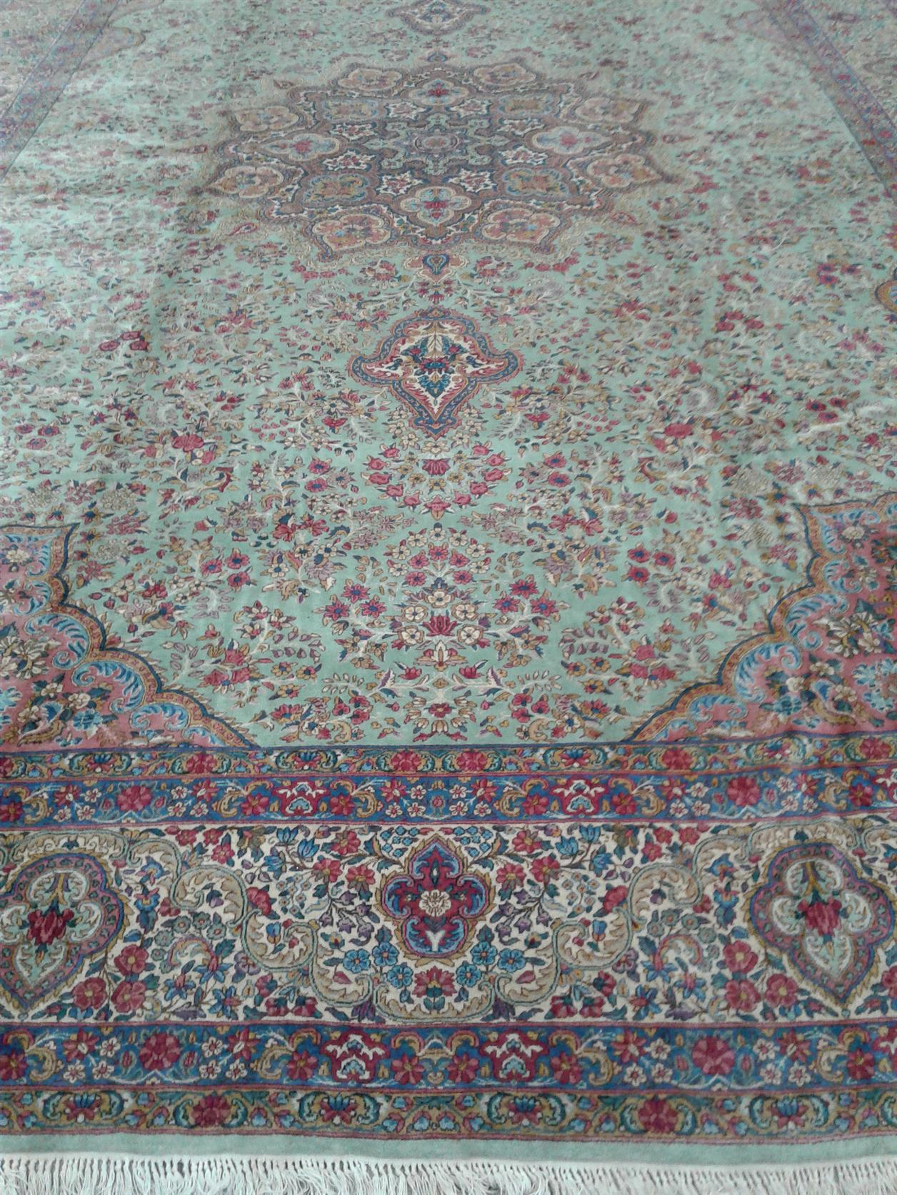 AORug#3293 size. 12' 03" x 18' 10"