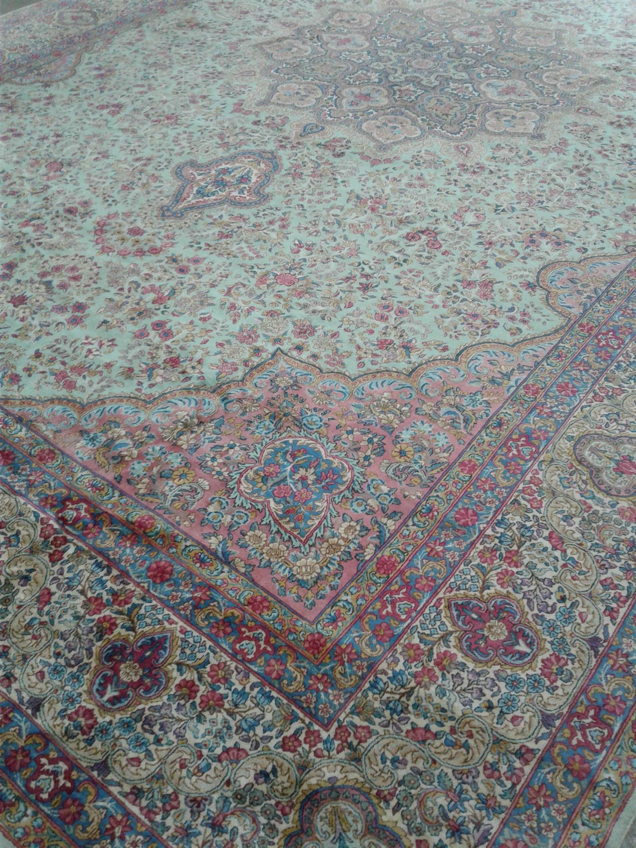 AORug#3293 size. 12' 03" x 18' 10"