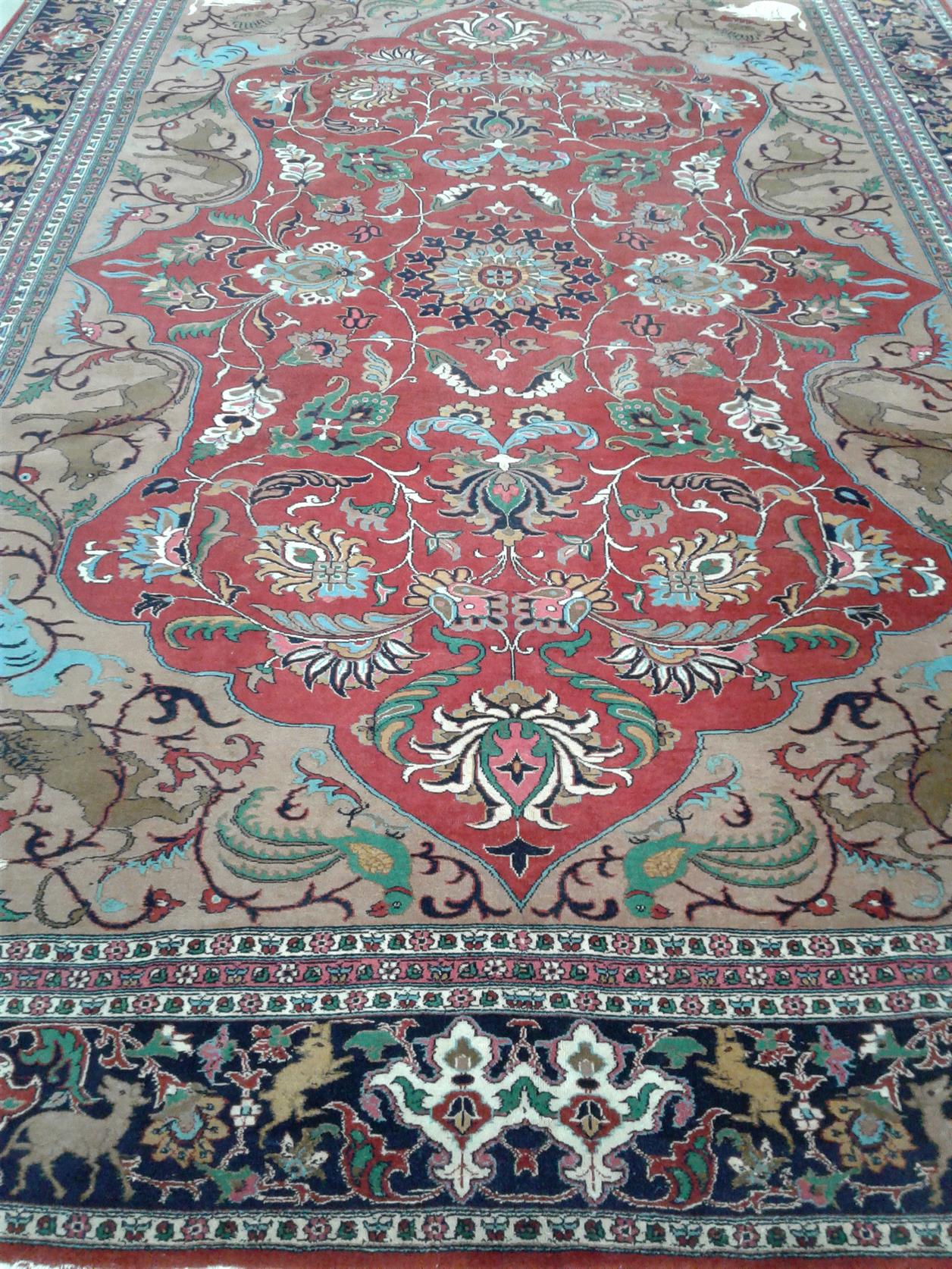 AORug#9137 size. 8' 01" x 11' 06"
