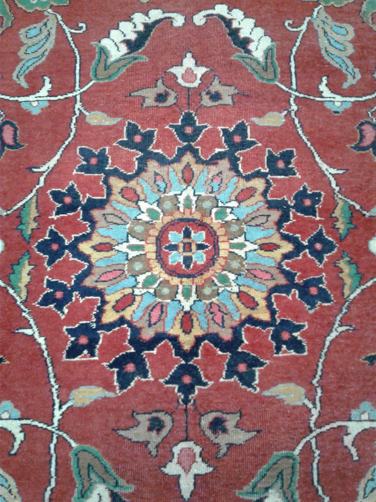 AORug#9137 size. 8' 01" x 11' 06"