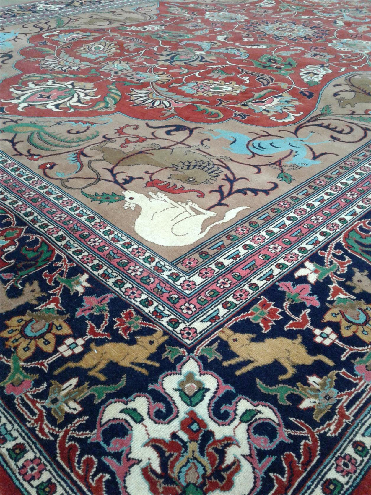 AORug#9137 size. 8' 01" x 11' 06"
