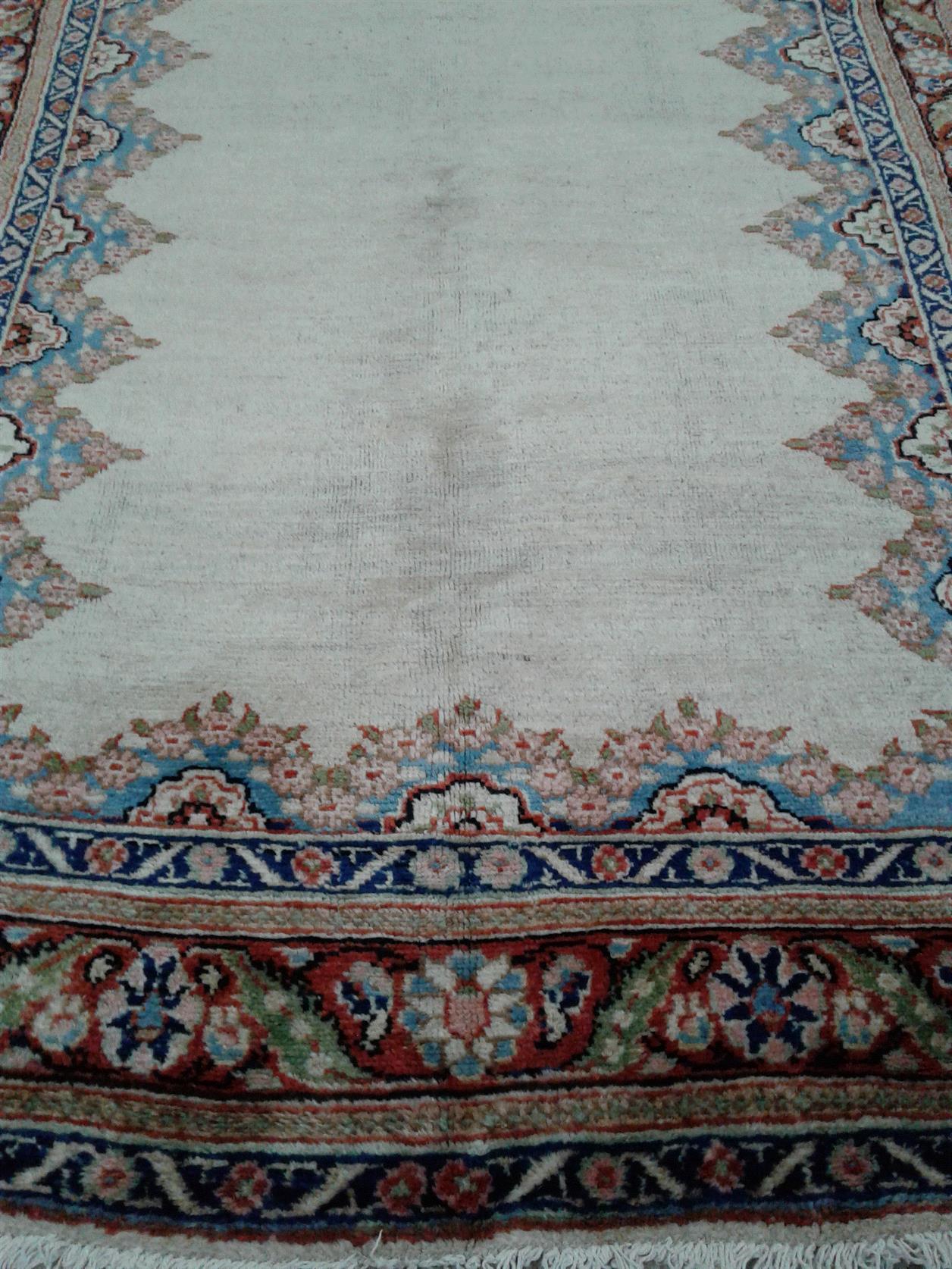 AORug#2933 size. 4' 09" x 16' 03"
