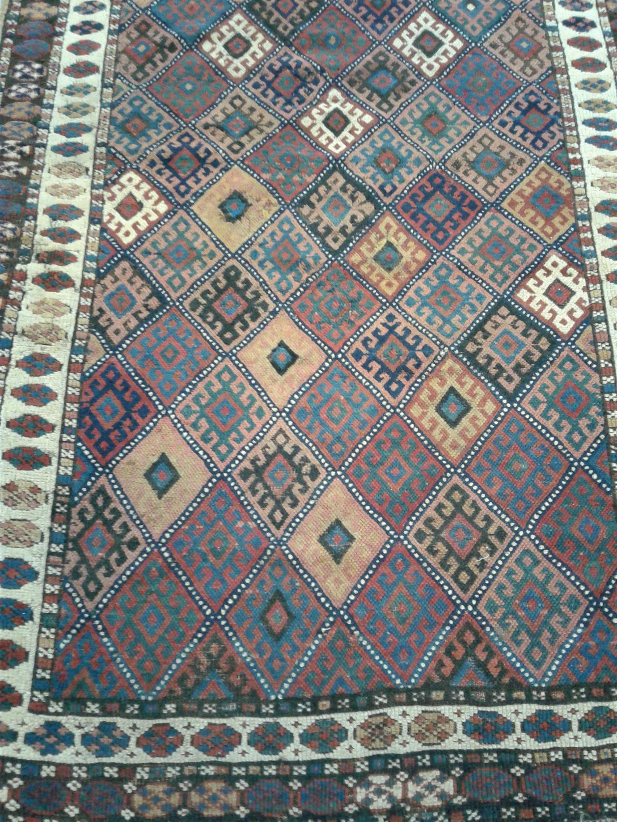 AORug#9431 size. 3' 06" x 6' 05"