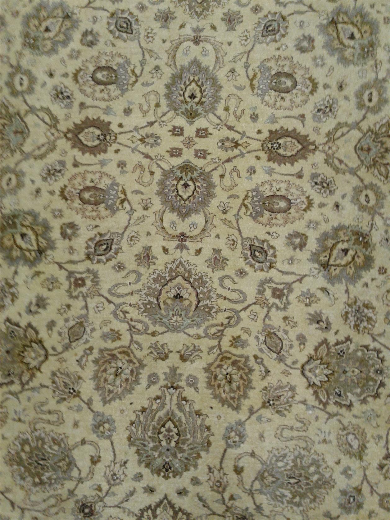 AORug#2306 size. 6' 02" x 9' 01"