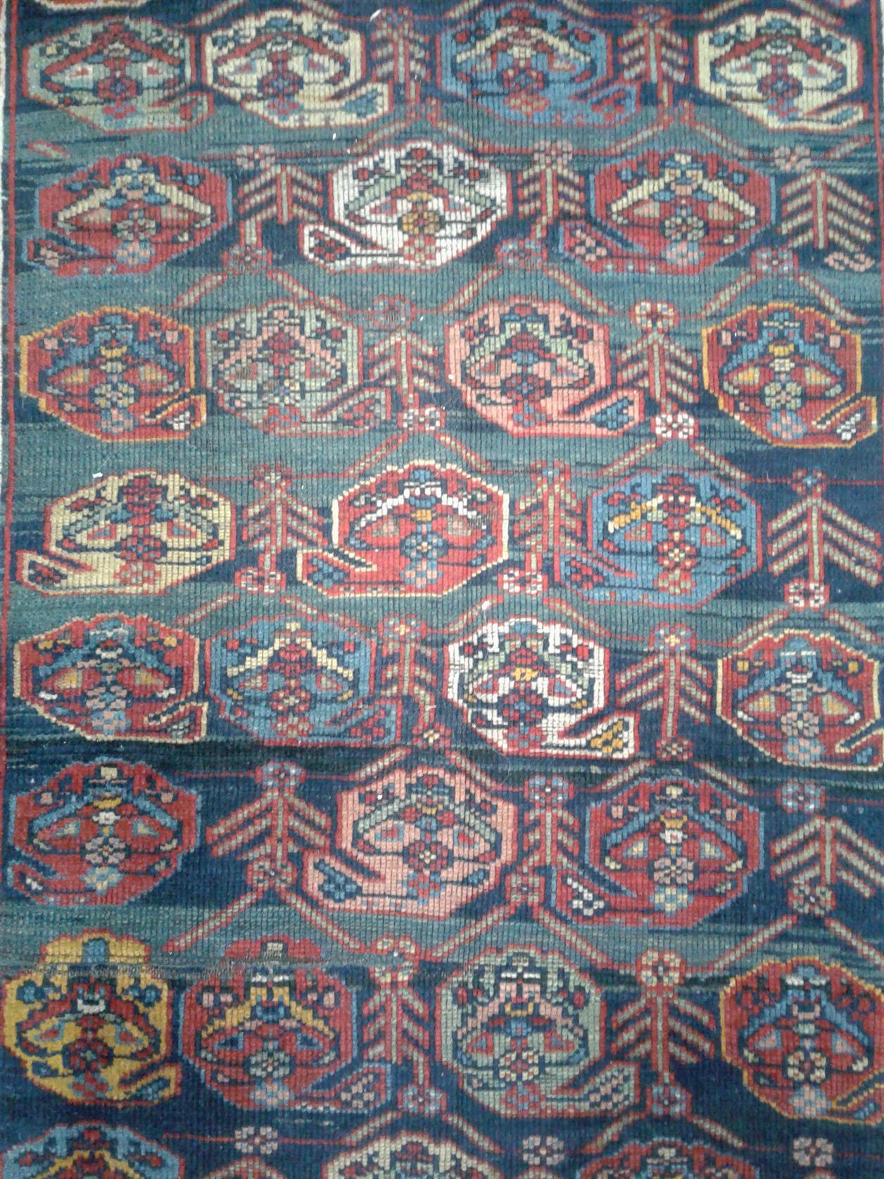 AORug#10600 size. 4' 05" x 12' 03"