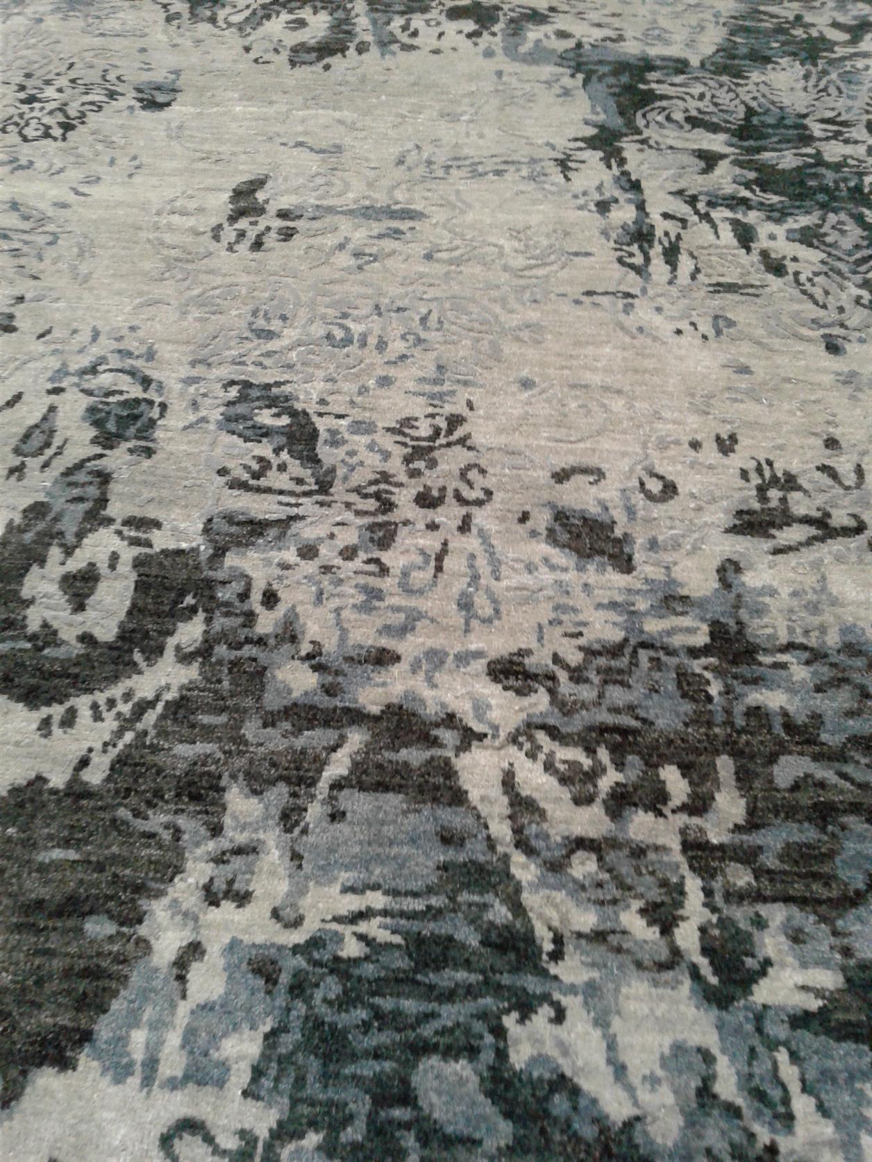 AORug#7827 size. 7' 11" x 9' 11"