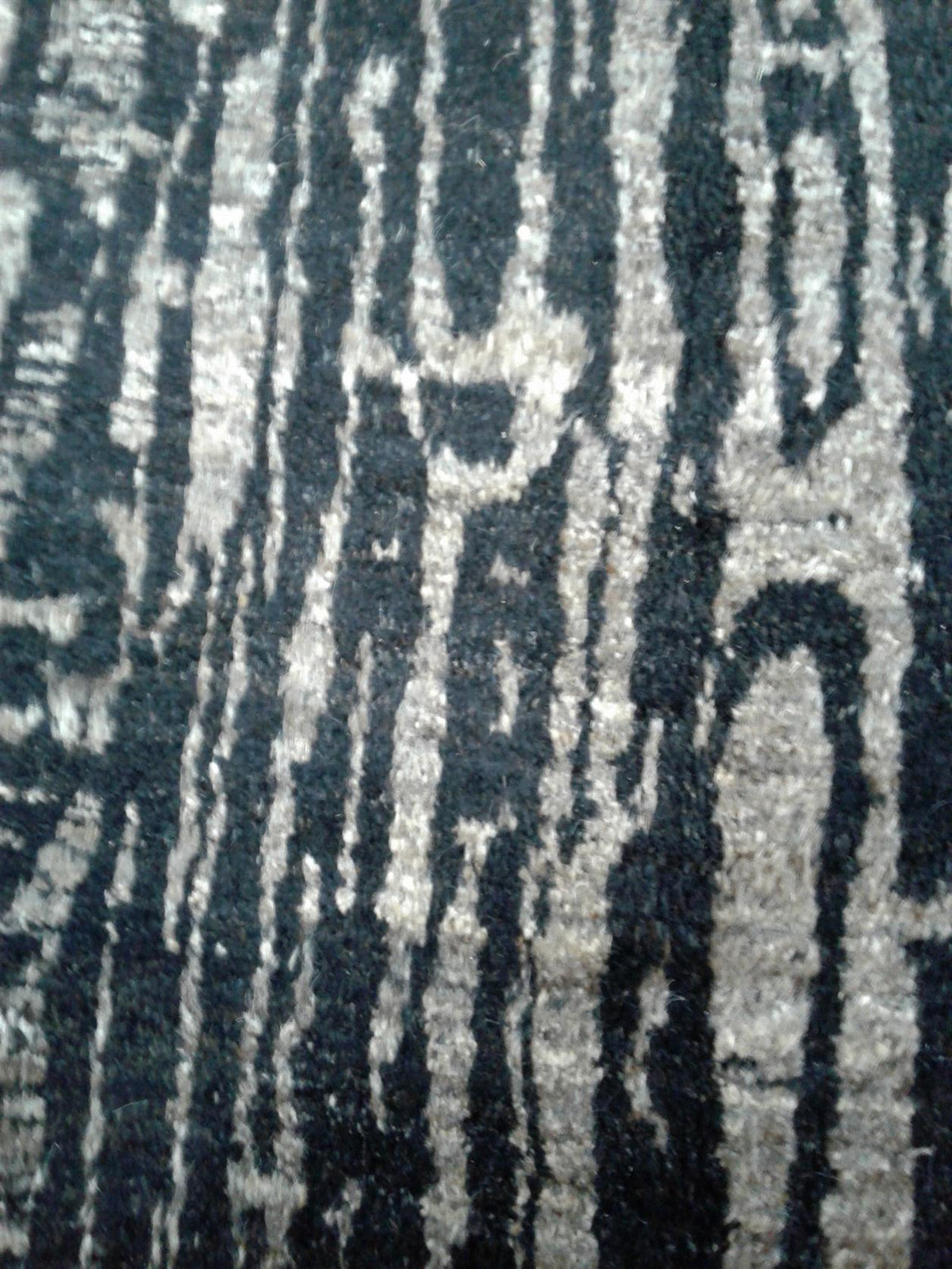 AORug#7760 size. 5' 11" x 9' 06"