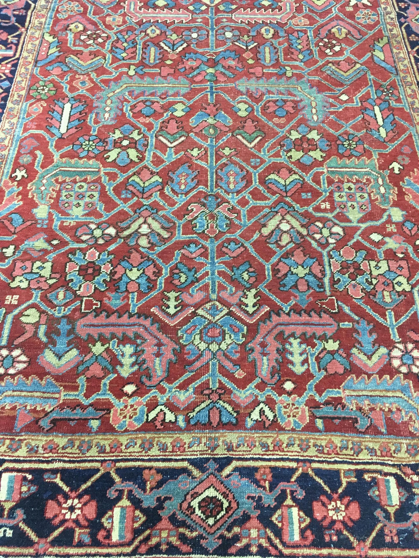 AORug#4638 size. 7' 00" x 8' 06"