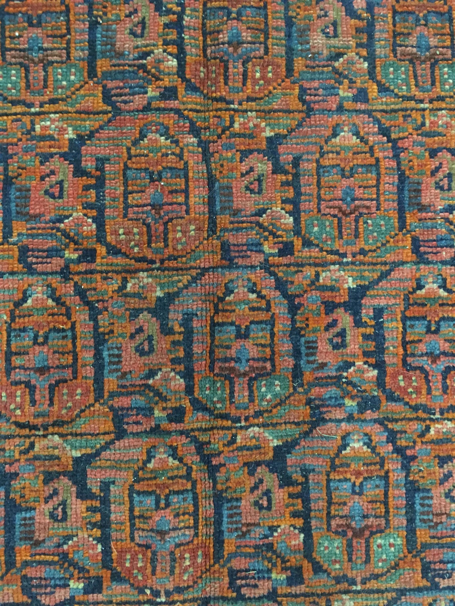 AORug#13025 size. 4' 07" x 6' 02"