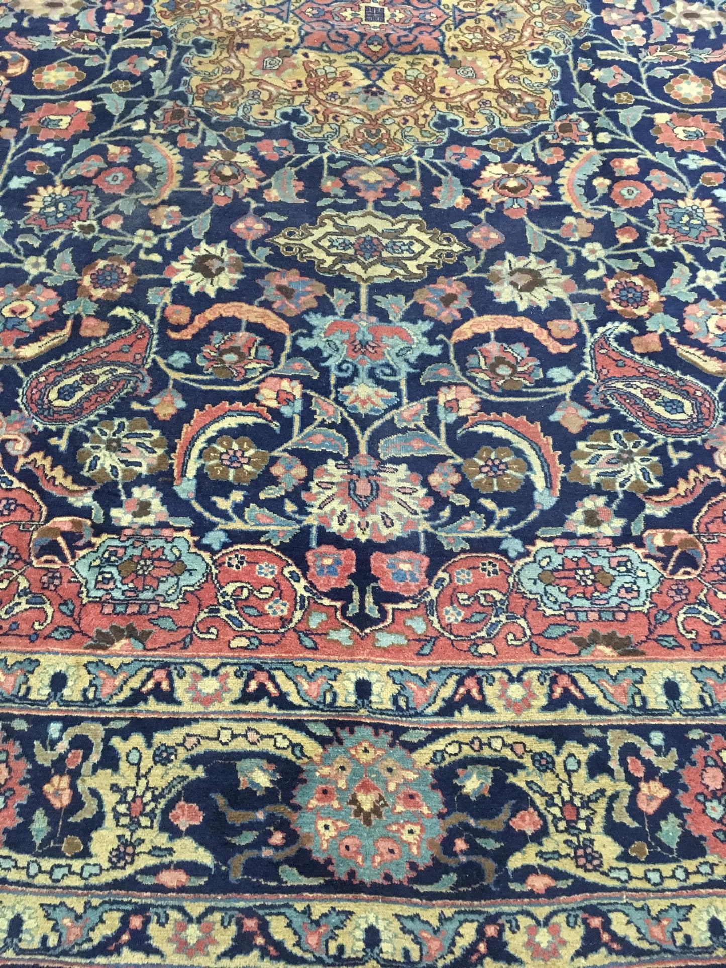 AORug#12949 size. 8' 10" x 13' 00"