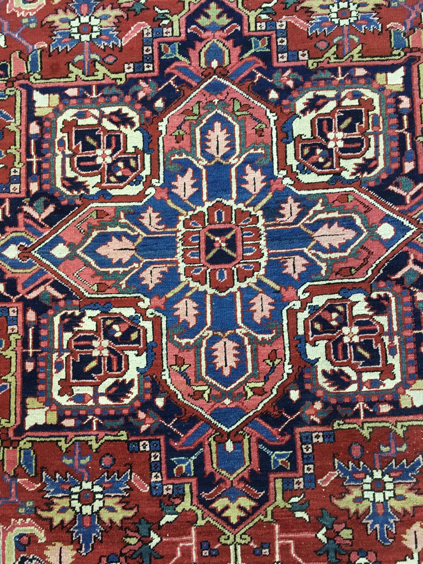 AORug#13078 size. 8' 00" x 11' 06"