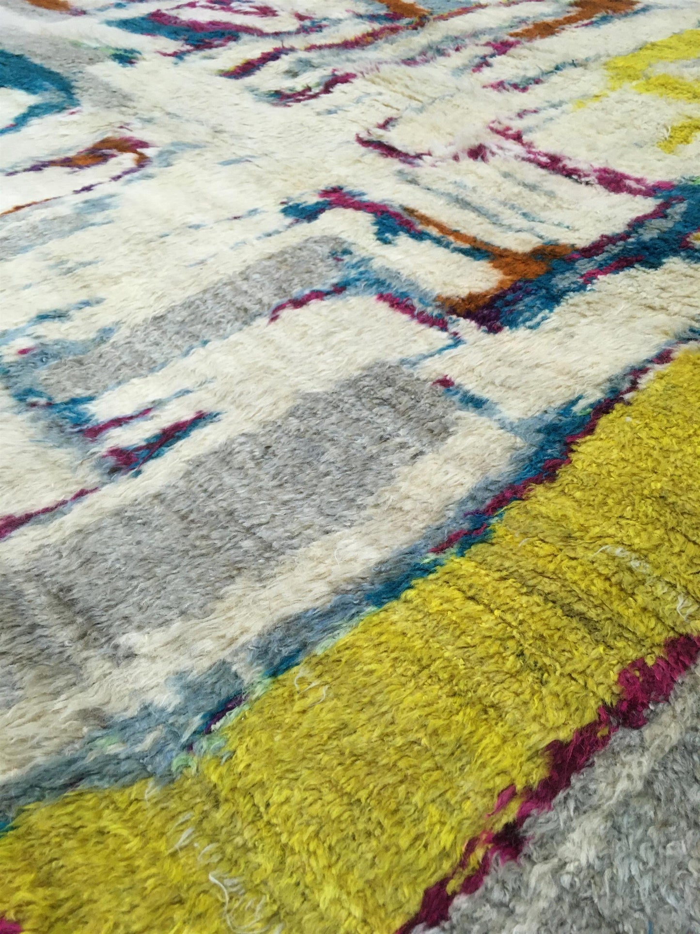 AORug#10423 size. 9'0" X 12'0"