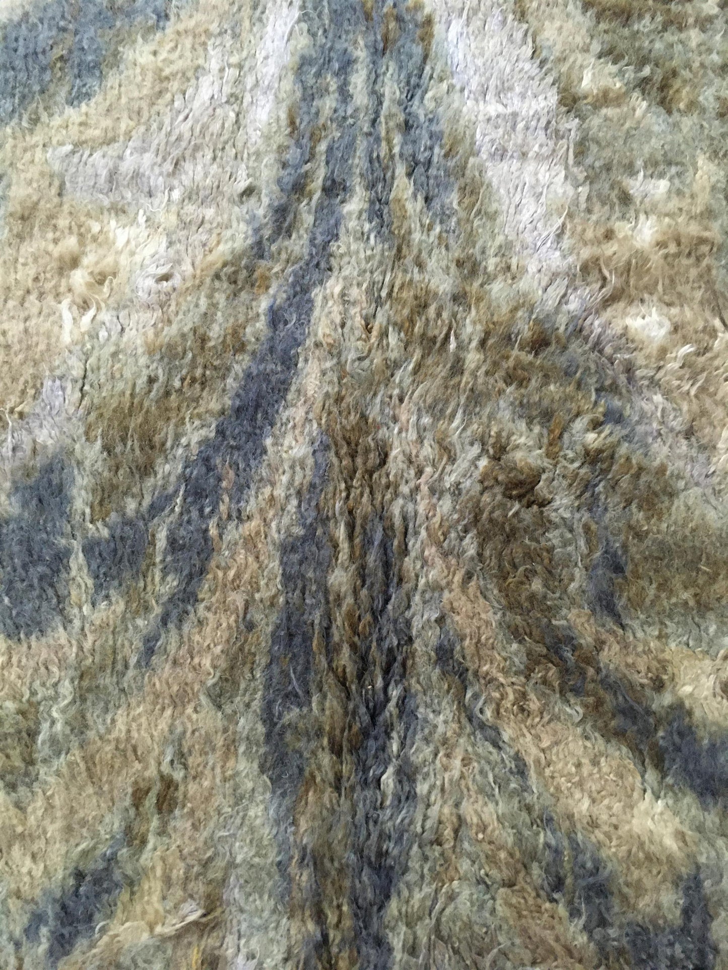 AORug#9493 size. 7' 07" x 10' 03"