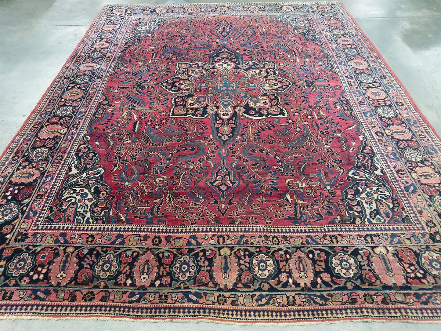 AORug#13232 size. 8' 10" x 11' 08"