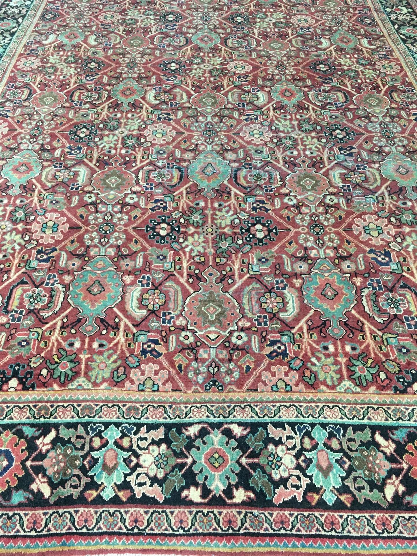 AORug#1458 size.9' 06" x 12' 09"