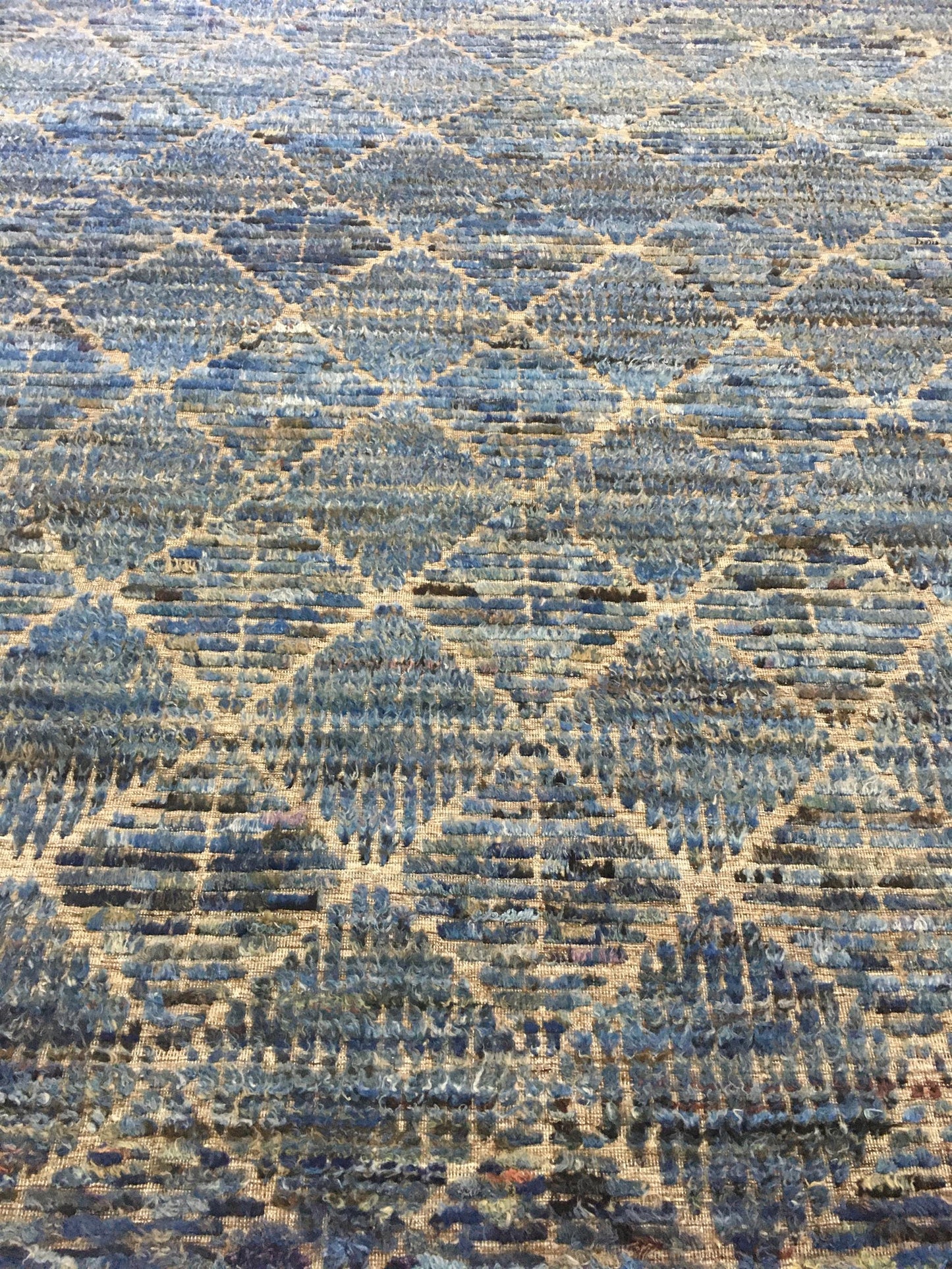 AORug#12896 size. 8'0" X 10'0"