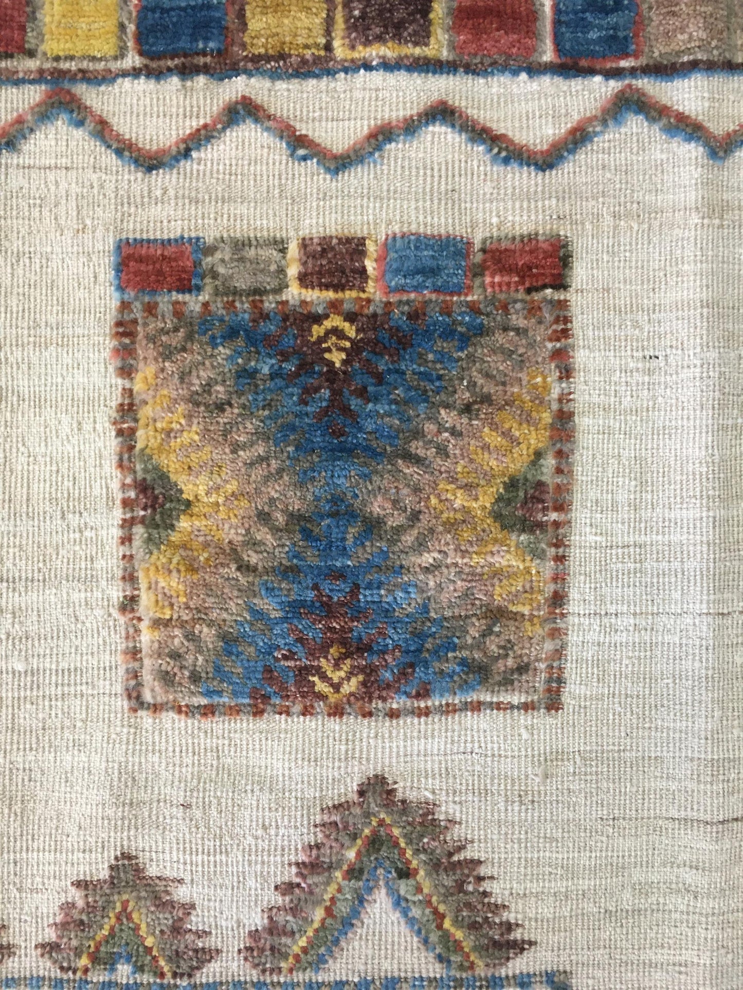 AORug#13189 size. 9'0" X 12'0"