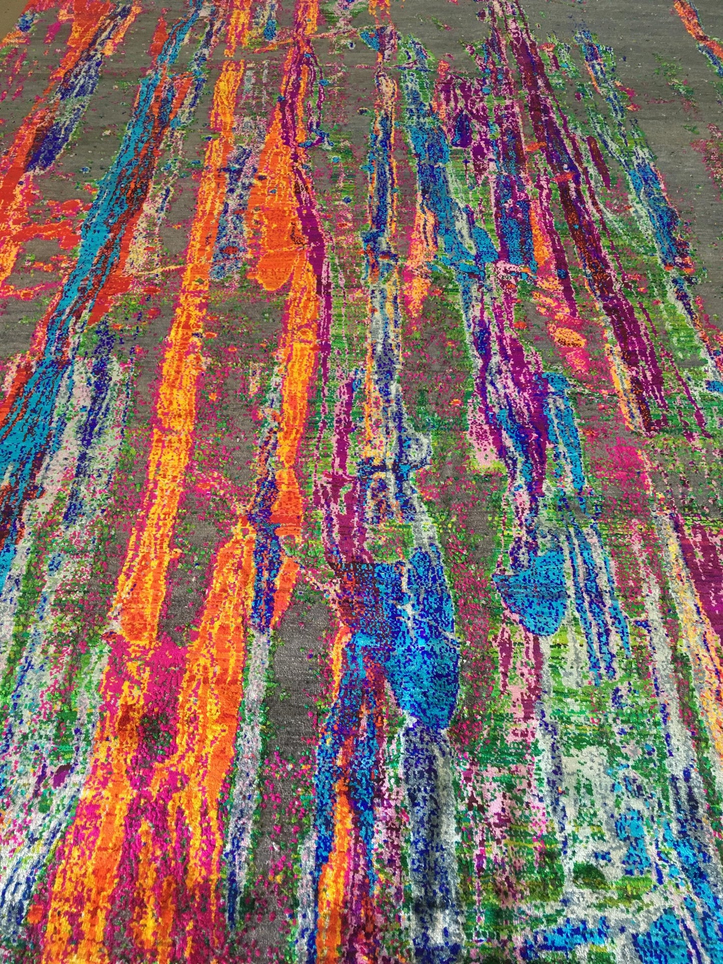 AORug#10390 size. 9'0" X 12'0"