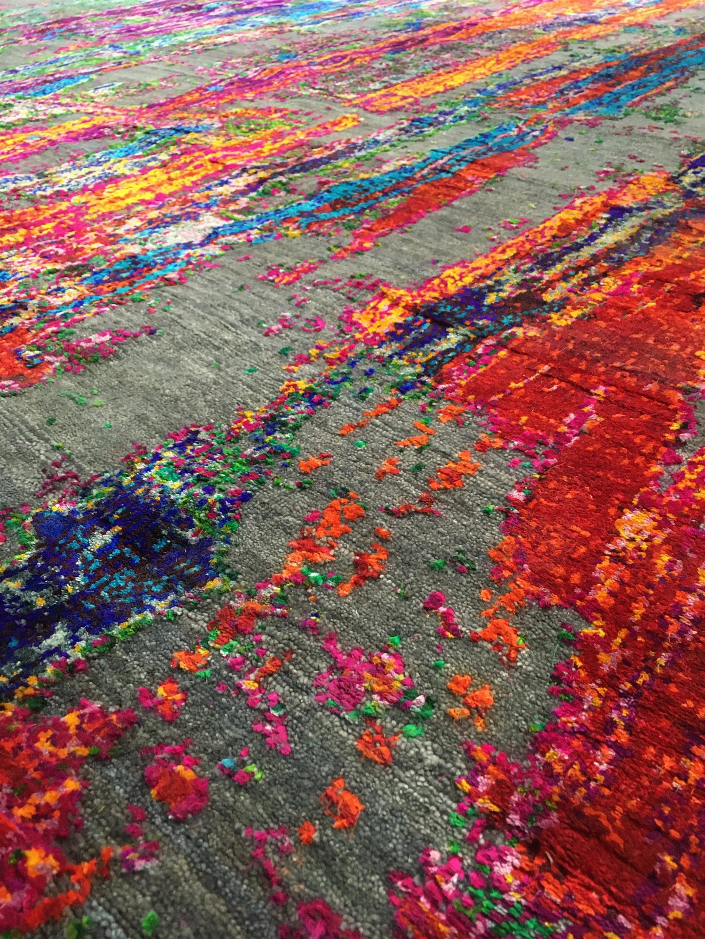 AORug#10390 size. 9'0" X 12'0"