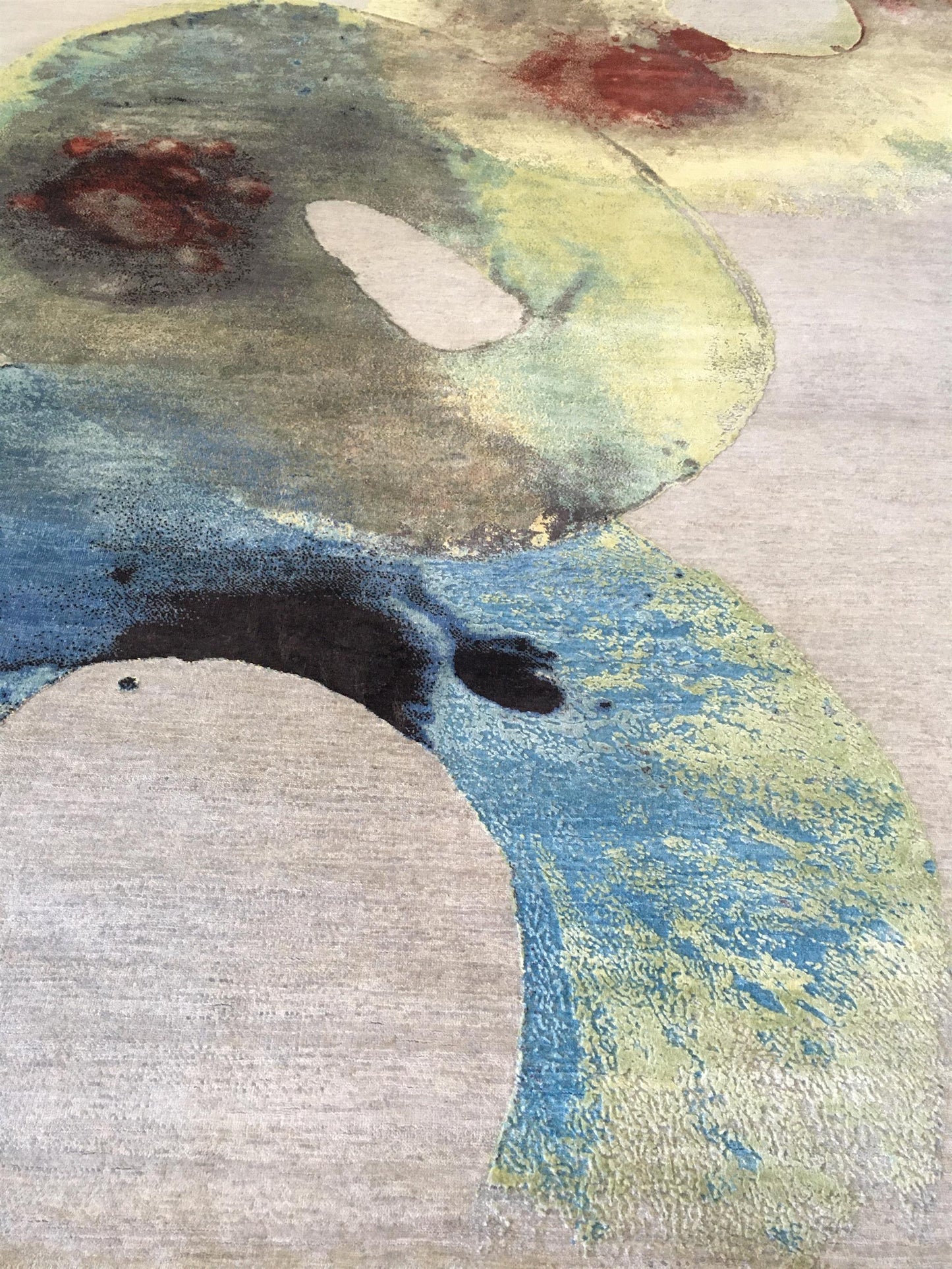 AORug#12607 size. 8' 0" X 10' 0"