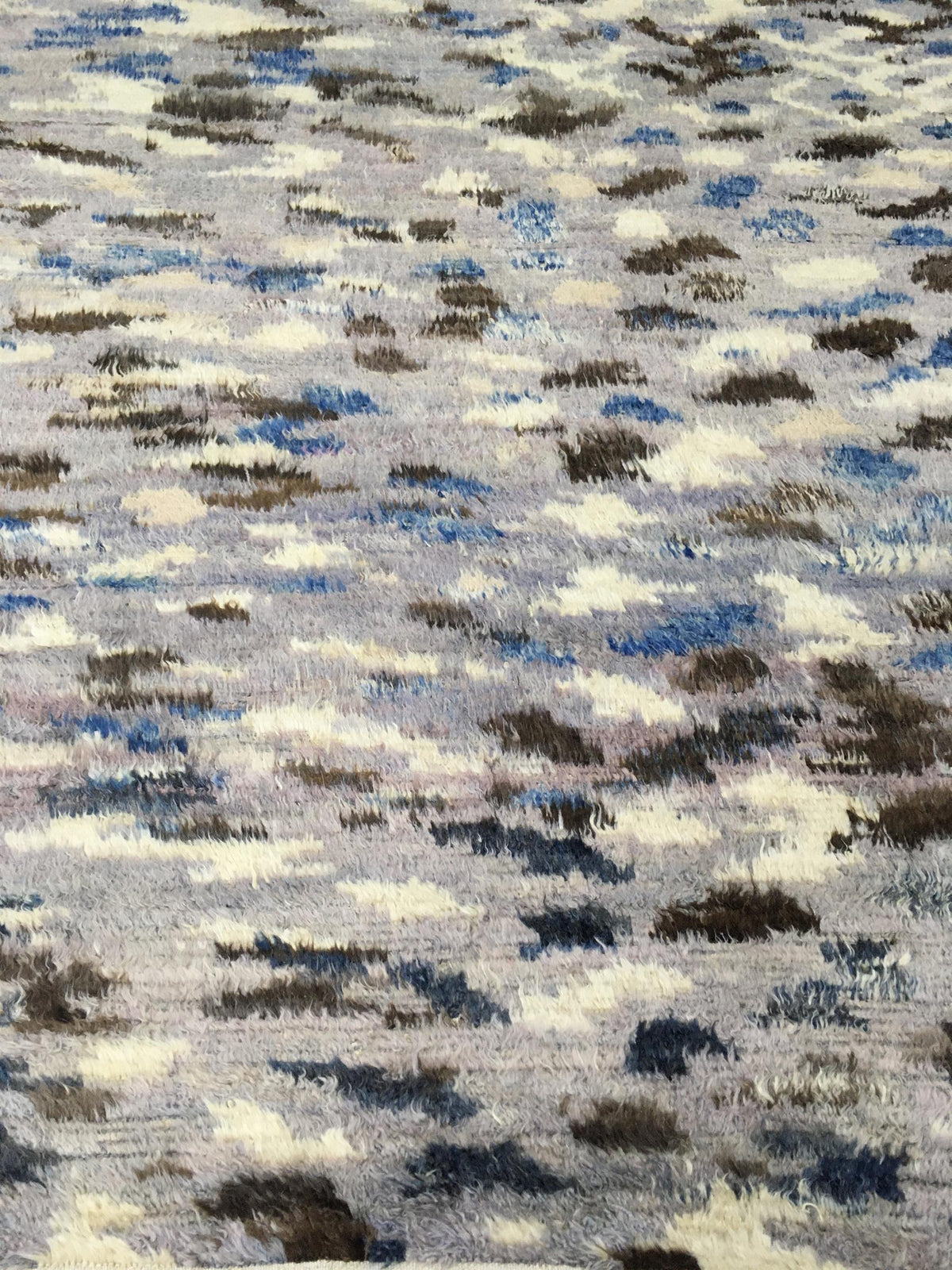 AORug#13191 size. 6' 03" x 9' 02"