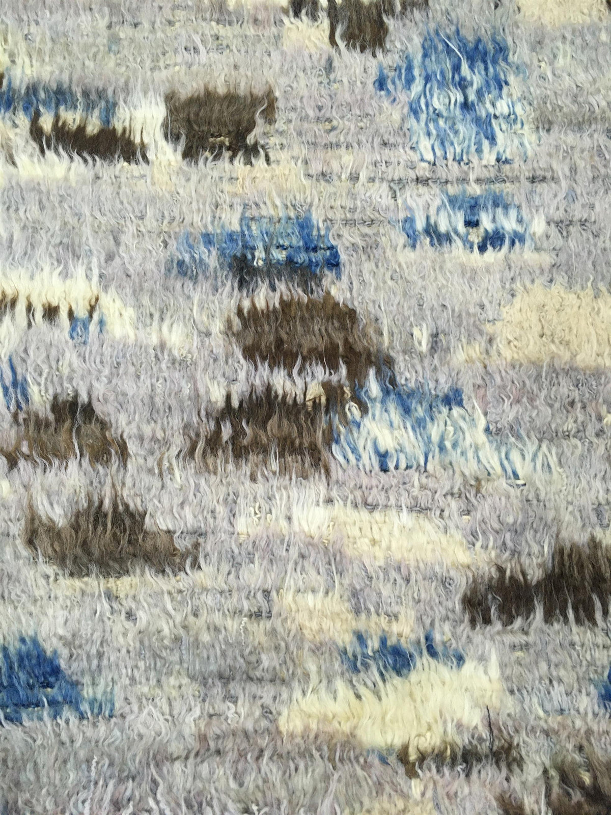 AORug#13191 size. 6' 03" x 9' 02"
