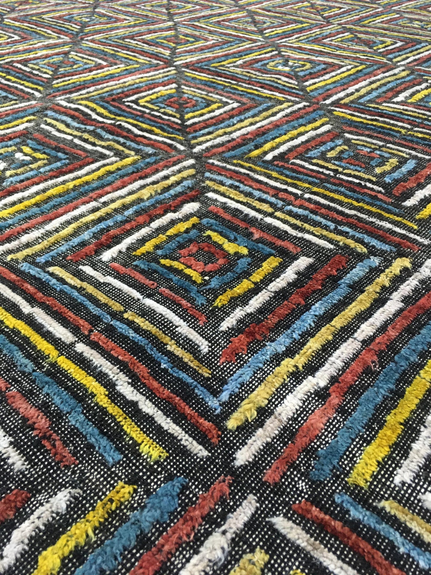 AORug#12766 size. 9'0" X 12'0"