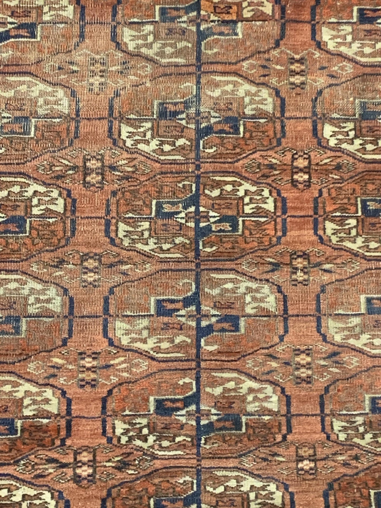 AORug#3883 size. 3' 04" x 4' 11"