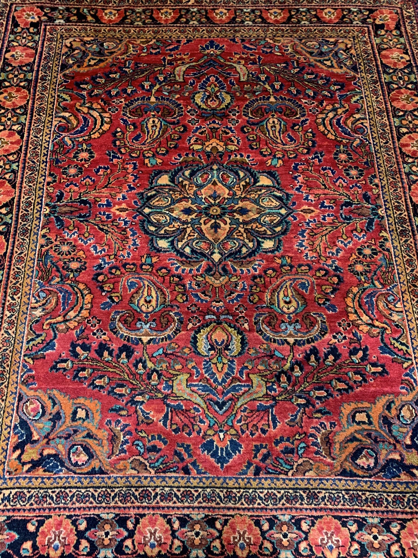 AORug#3949 size. 5' 04" x 6' 06"